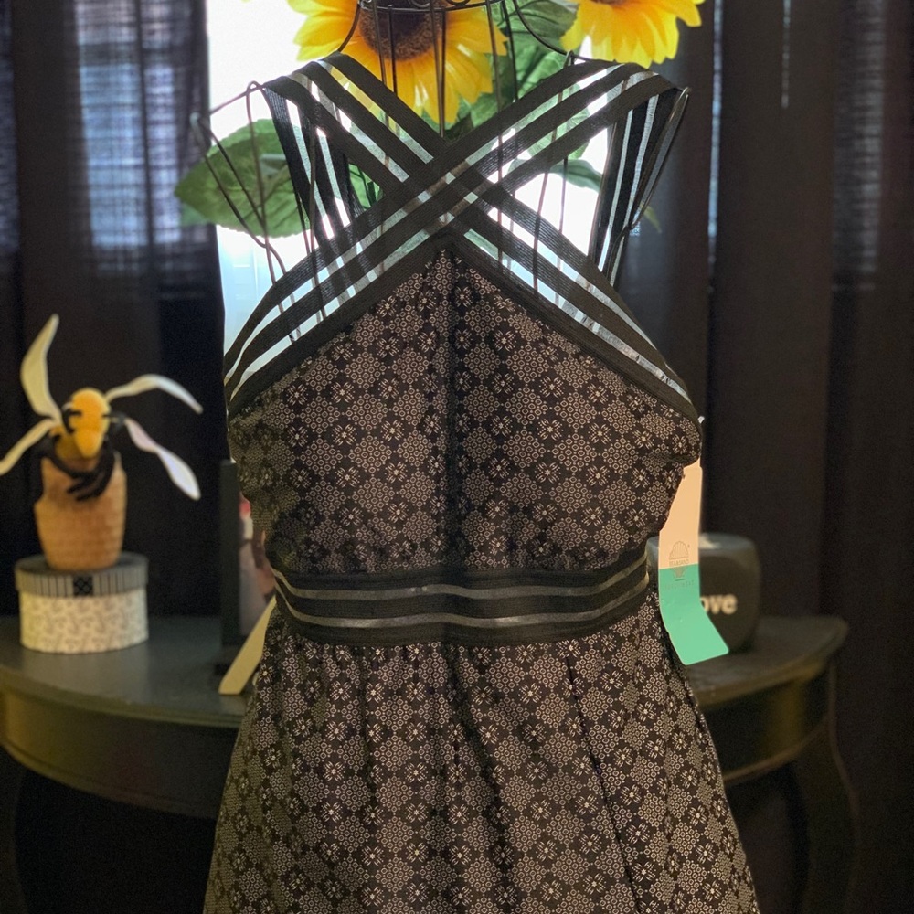 Sea & Sand Ladies Beachwear